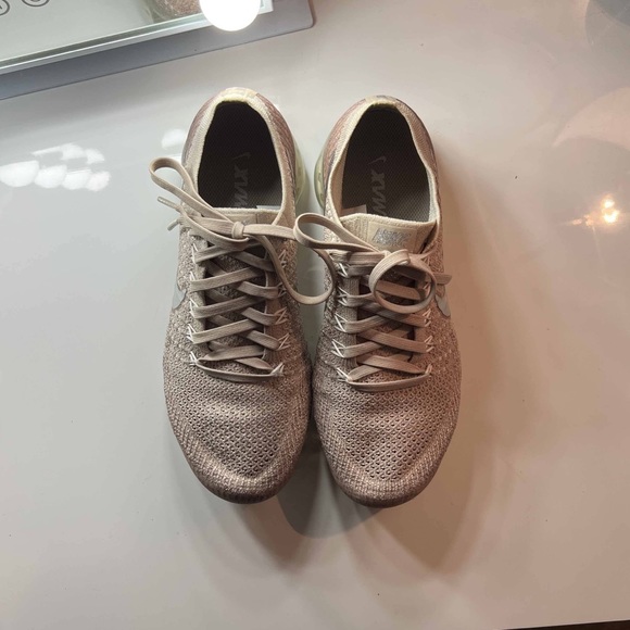 Nike Womens Vapormax - Picture 3 of 8